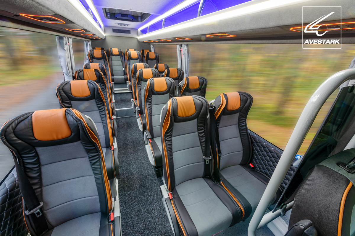 Avestark GLX Turistibussi sisältä